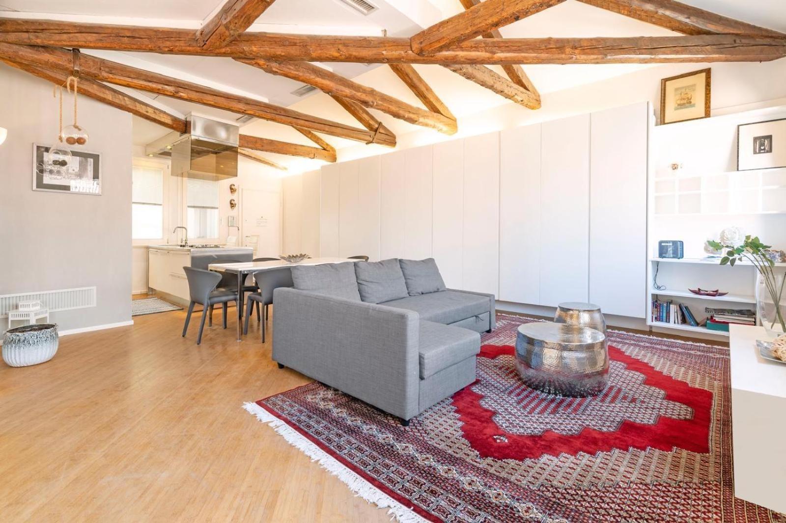 Apartment Comecasa 5 Min Walk From San Marco With Beautiful Roof Terrace Venice