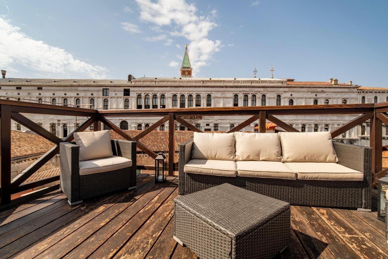 Comecasa 5 Min Walk From San Marco With Beautiful Roof Terrace Venice